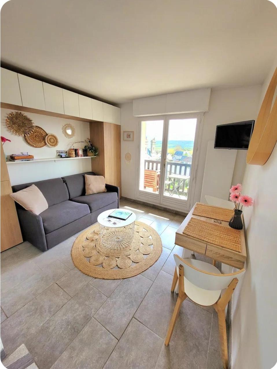 M2M Studio Magnifique Vue Mer - Avec Balcon - Les Pieds Dans L Eau! Blonville-sur-Mer Exteriör bild